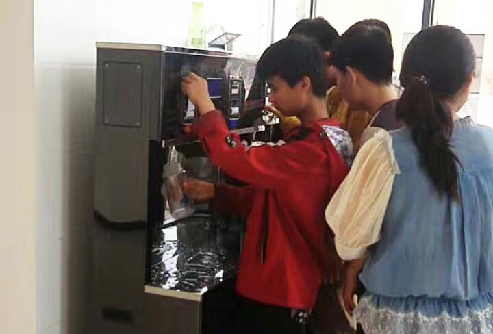 恭喜信阳光山二中成功通上圣源直饮水